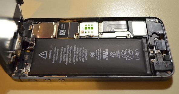 What to Do With a Swollen iPhone Battery - iFixit